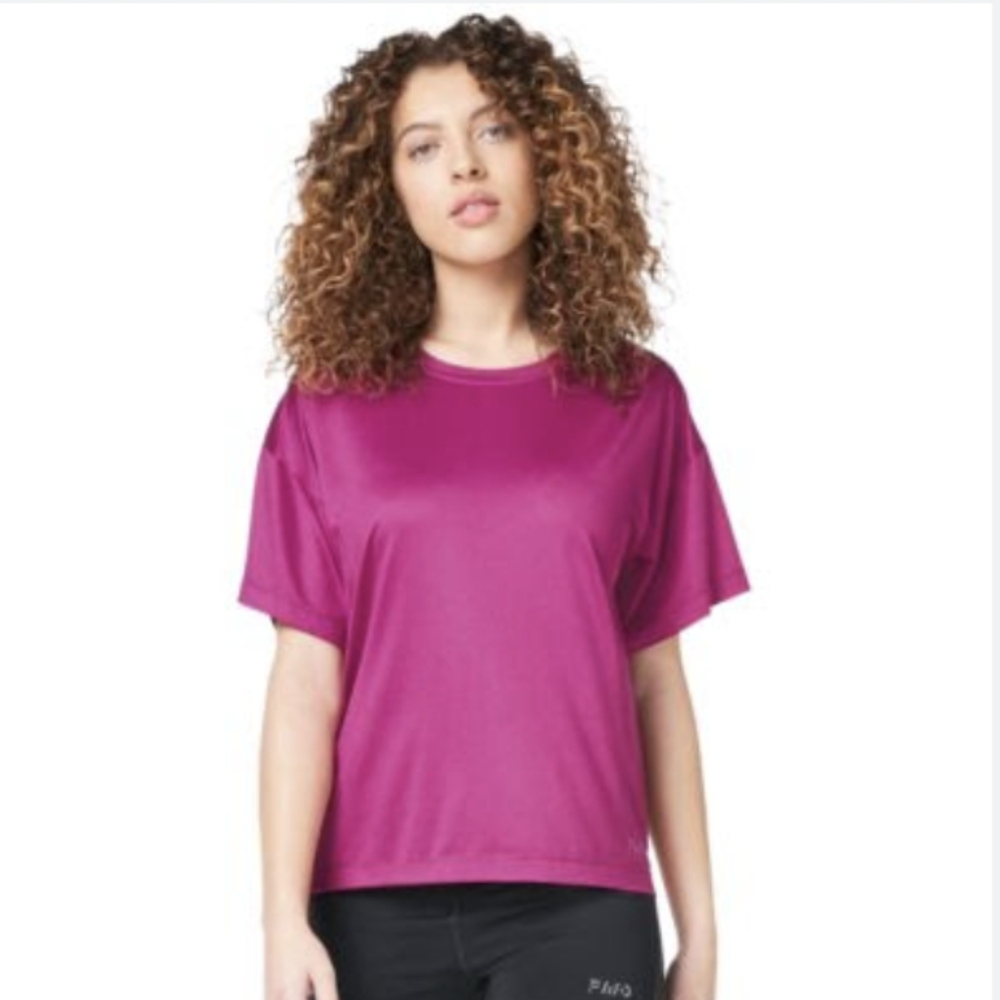 3/$15! FWD Women's Drop Tail Workout T Shirt - Fuschia
